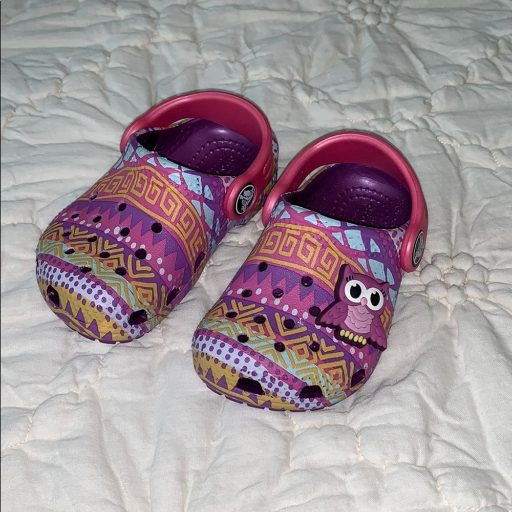 Toddle Aztec size 5 crocs